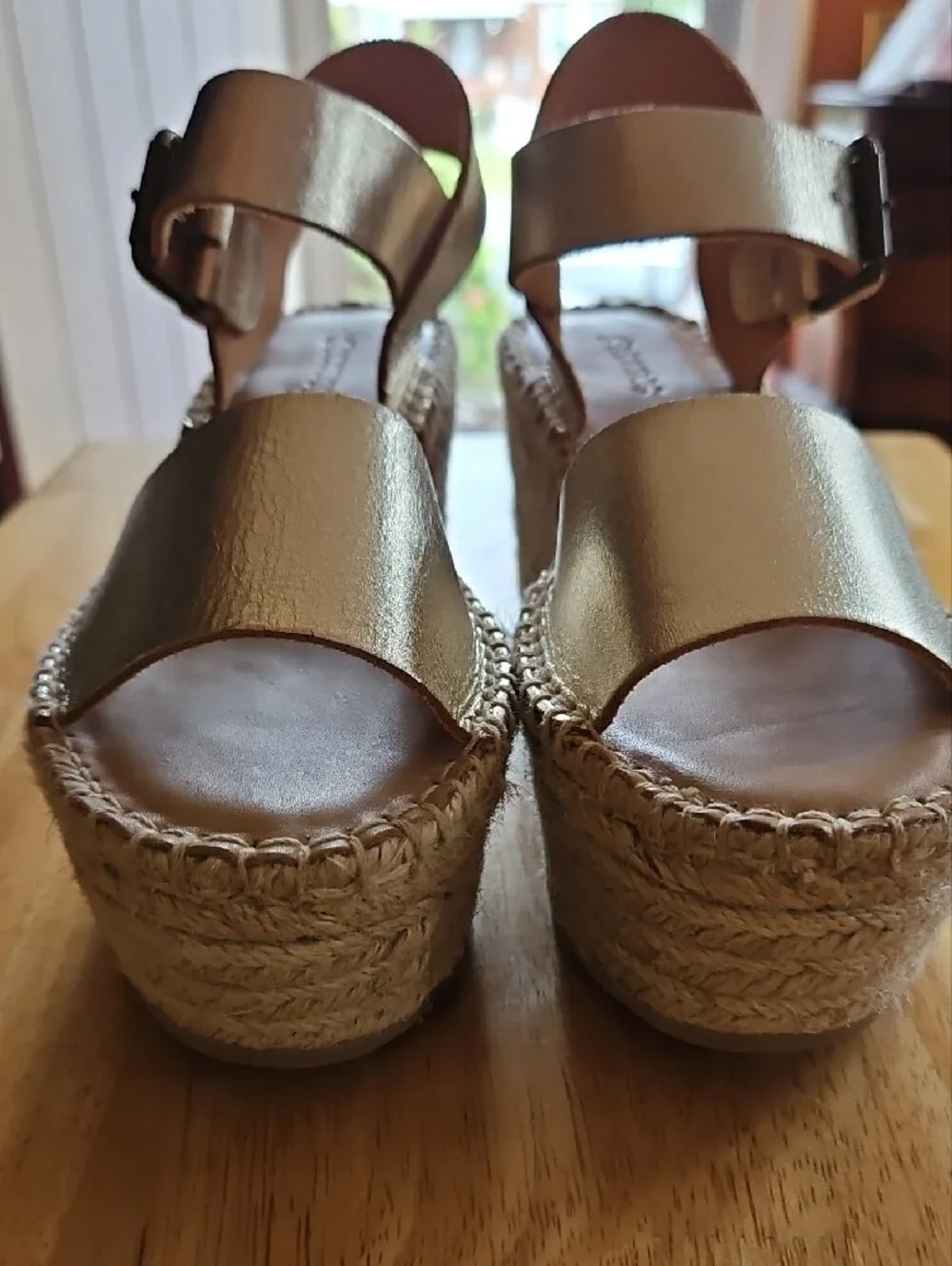 Soludos Metallic Gold Platform Espadrille  Sandals